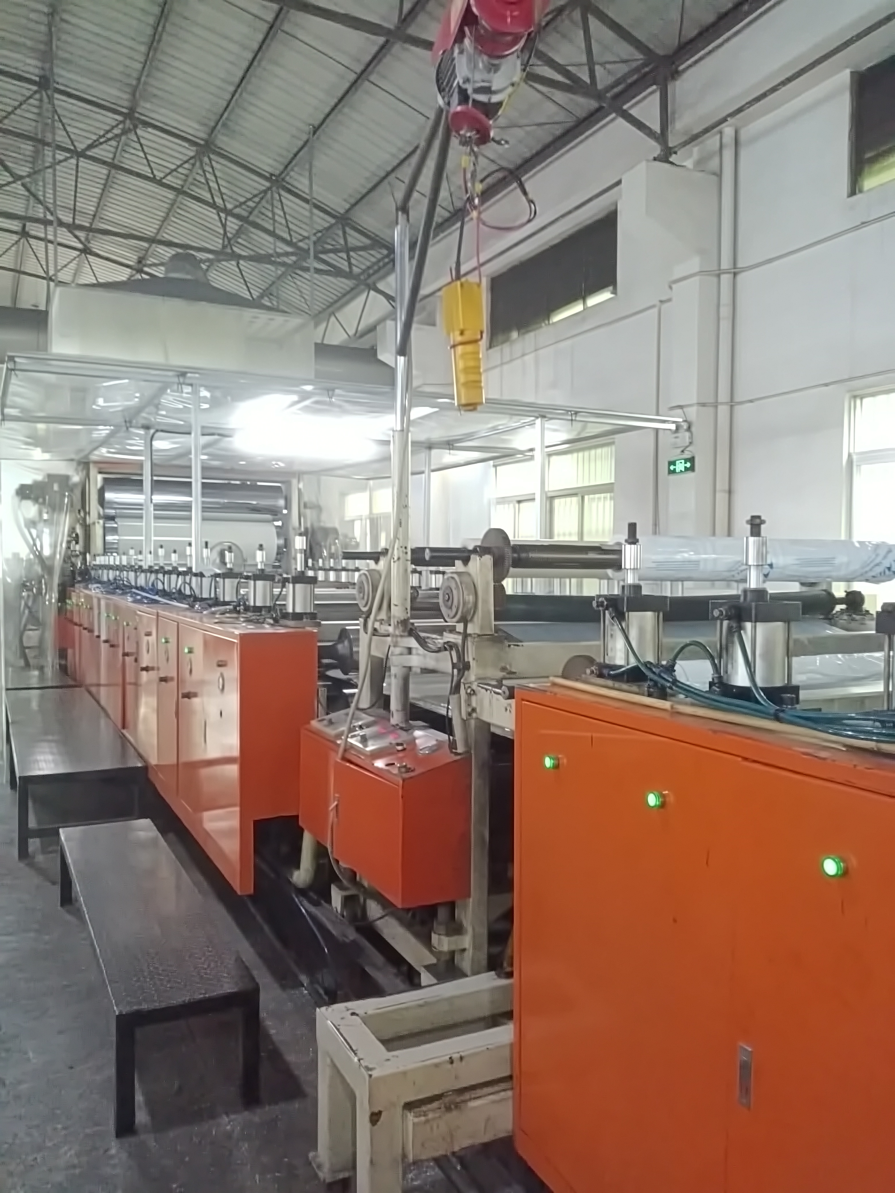  PP厚板擠出生產線 (PP Thick Plate Extrusion Line)